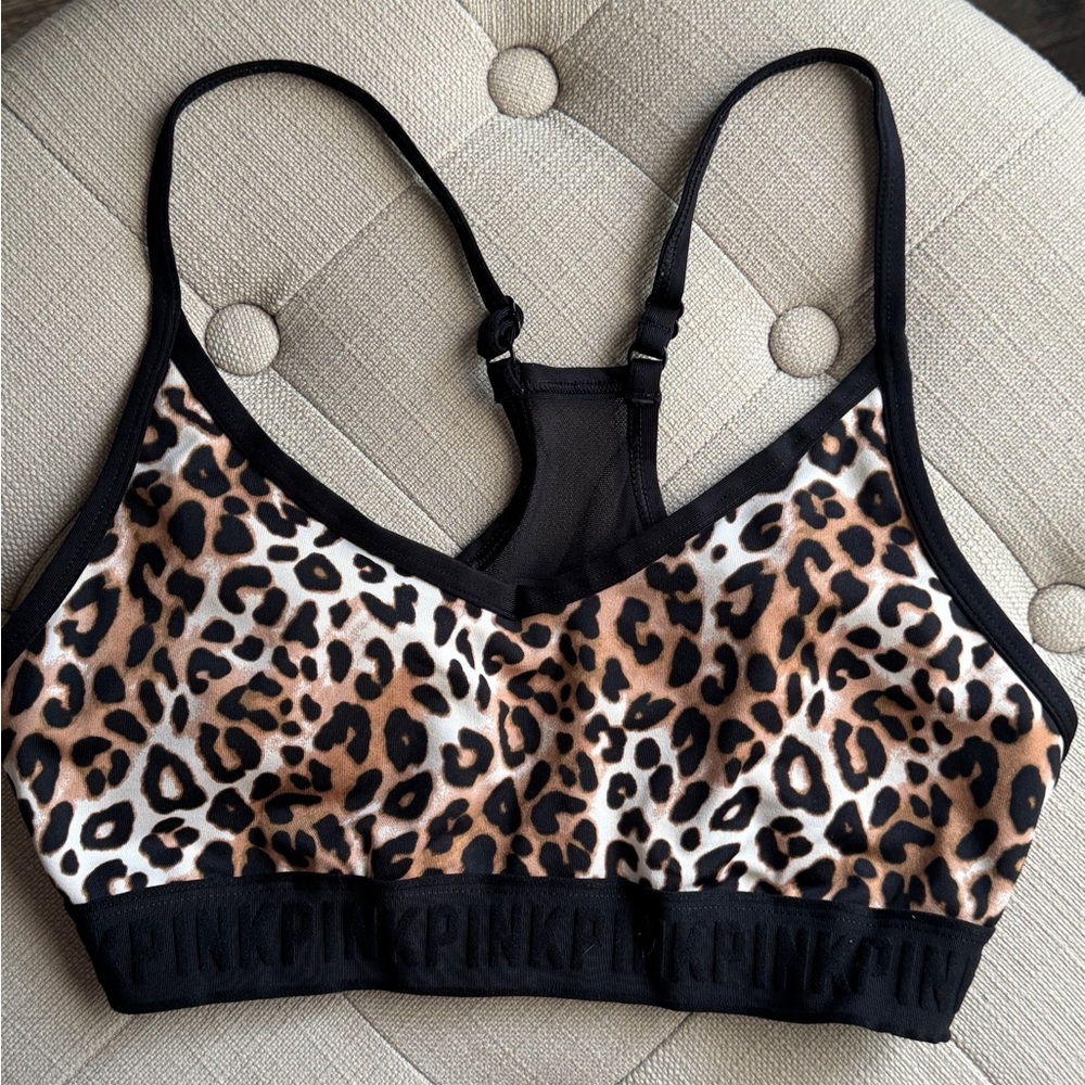 PINK by Victoria’s Secret leopard print sports bra size M like new.